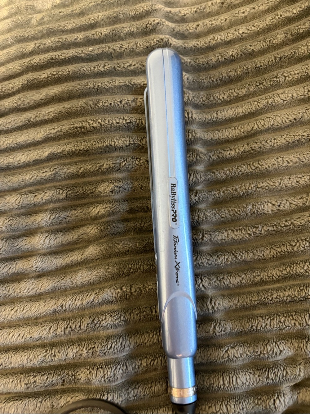 BaBylissPRO Titanium Xtreme Silver 1” Flat Iron